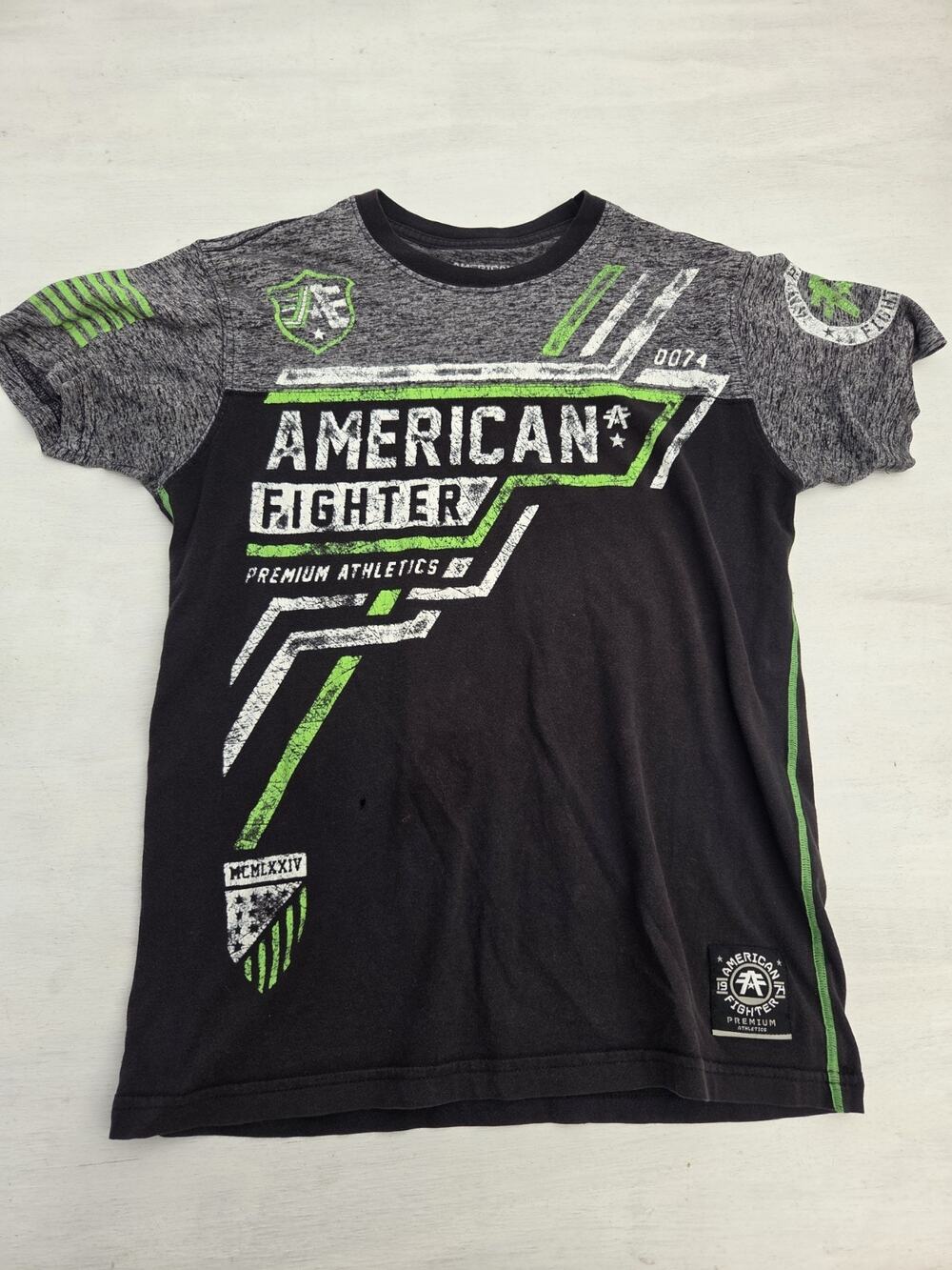 AMERICAN FIGHTER Buckle T-Shirt Men’s Small Graphic Athletic Premium UFC Biker
